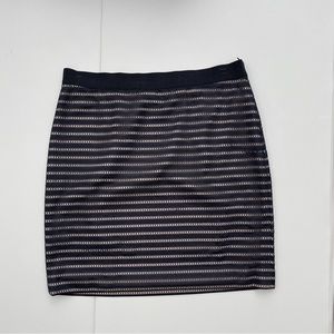 Black and nude lined skirt from Ann Taylor